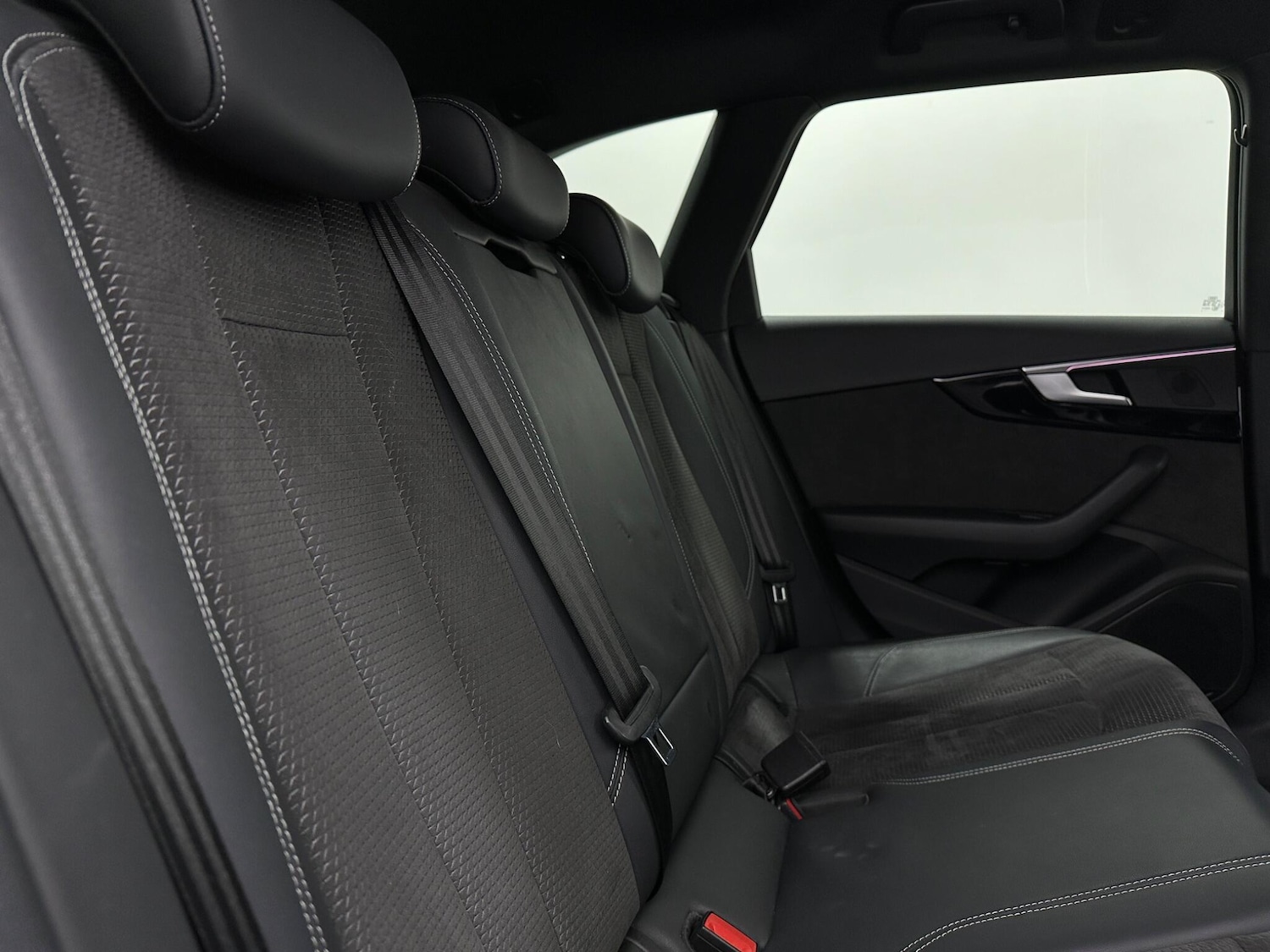 Used Audi A4 2019 for sale - 78204056: Photo 44