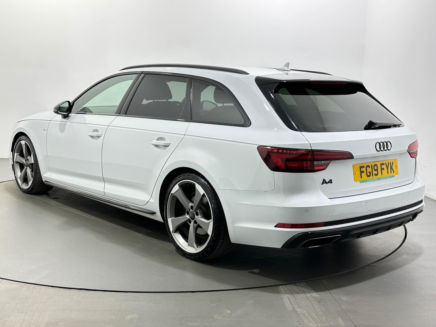 Used Audi A4 2019 for sale - 78204056: Photo 6