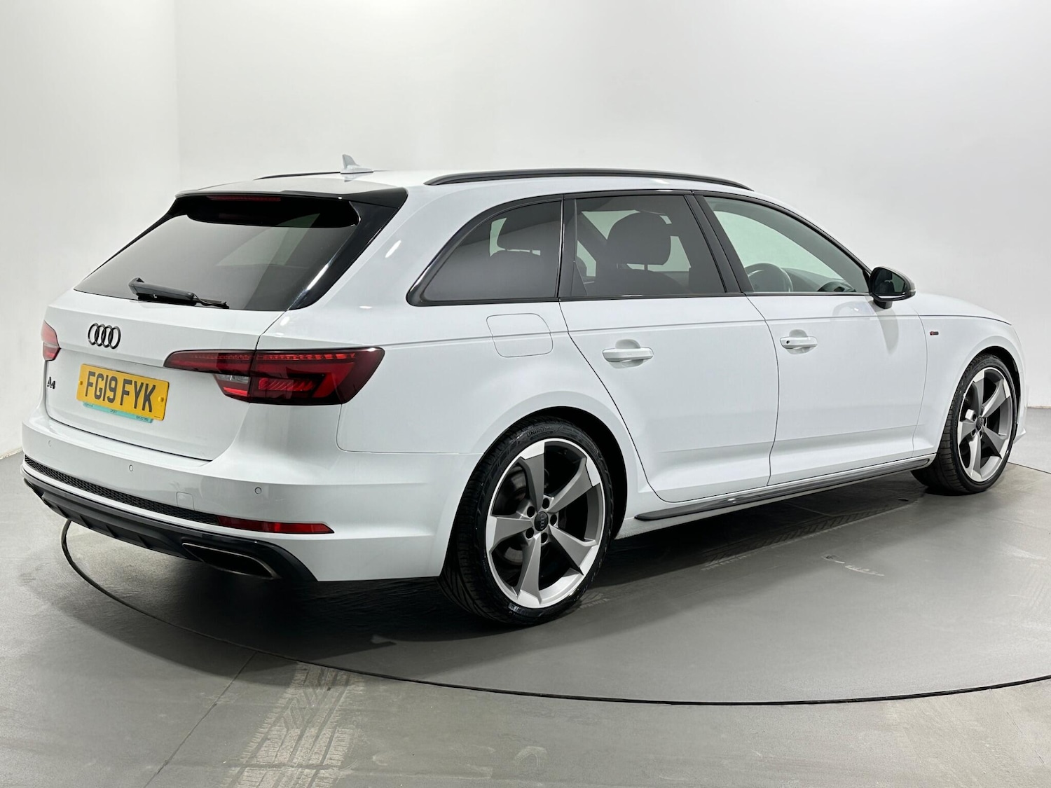 Used Audi A4 2019 for sale - 78204056: Photo 8