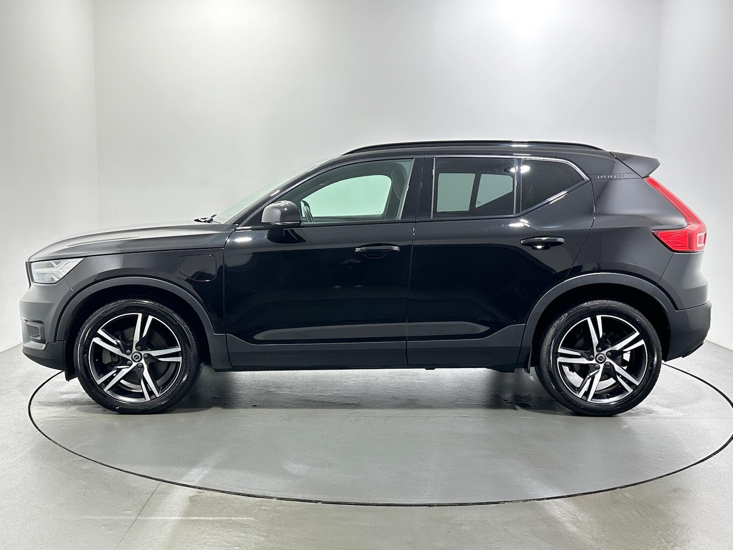 Used Volvo XC40 2021 for sale - 76878815: Photo 5