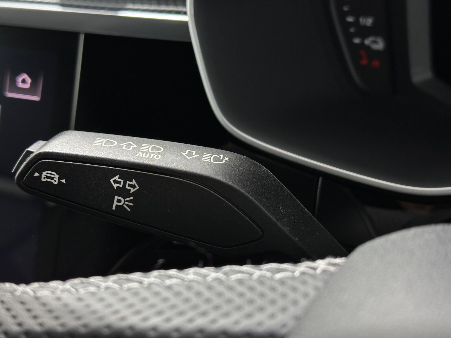 Used Audi Q3 2021 for sale - 77016119: Photo 12