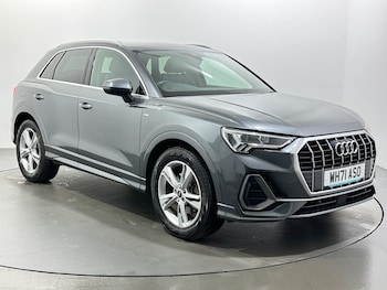 Used Audi Q3 2021 for sale - 77016119: Photo