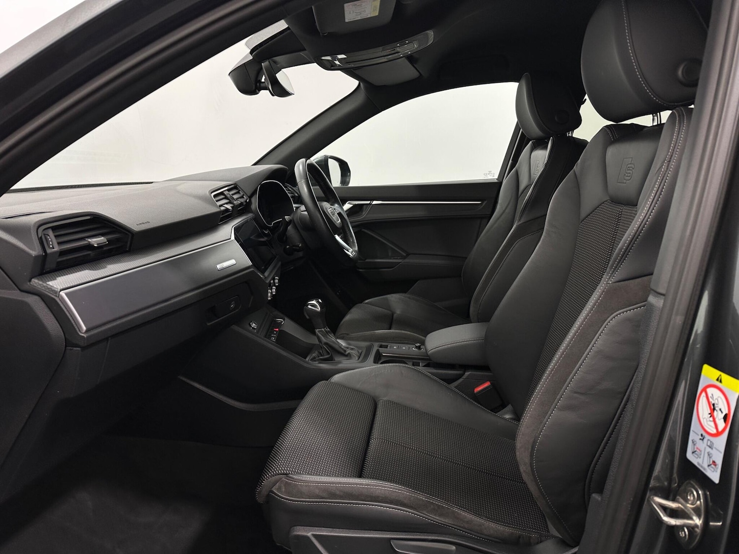 Used Audi Q3 2021 for sale - 77016119: Photo 33