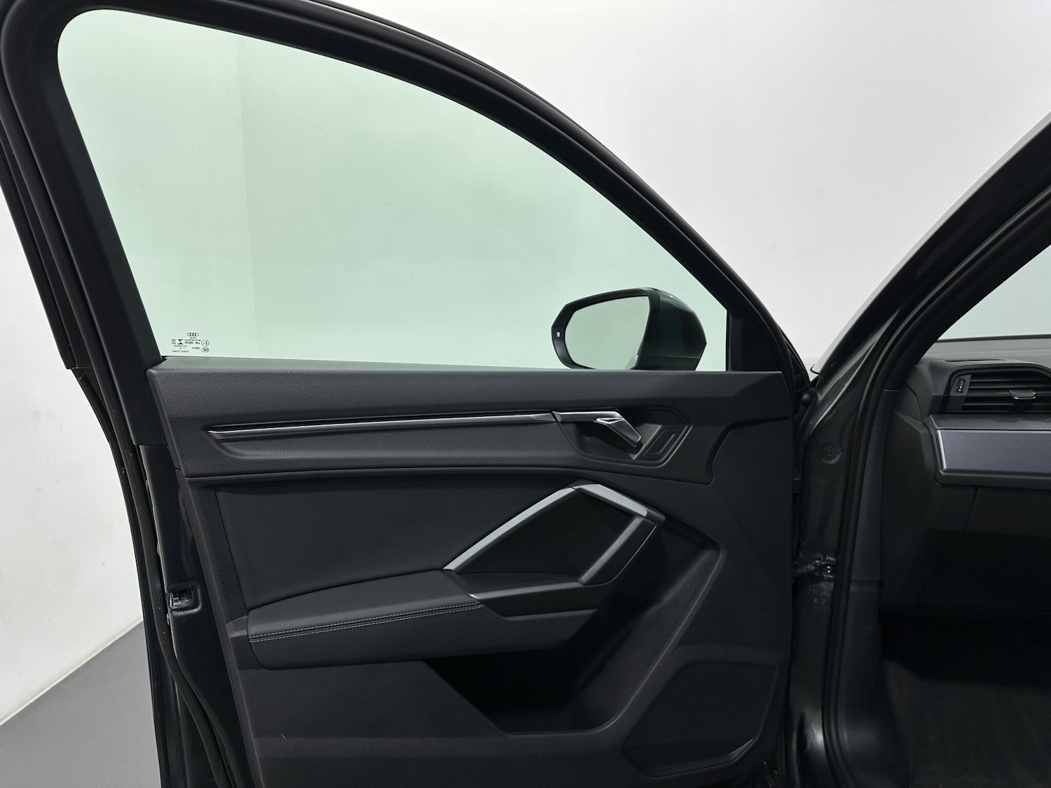 Used Audi Q3 2021 for sale - 77016119: Photo 36