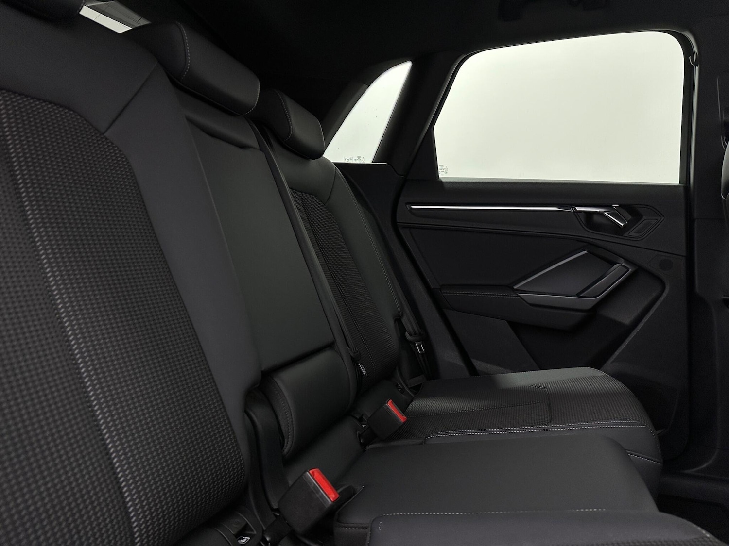 Used Audi Q3 2021 for sale - 77016119: Photo 41