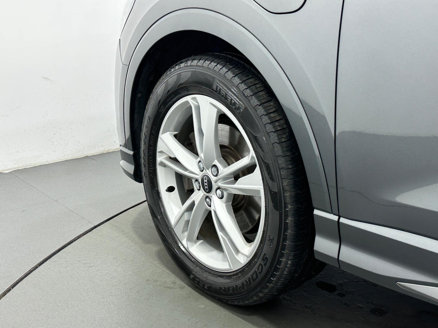 Used Audi Q3 2021 for sale - 77016119: Photo 50