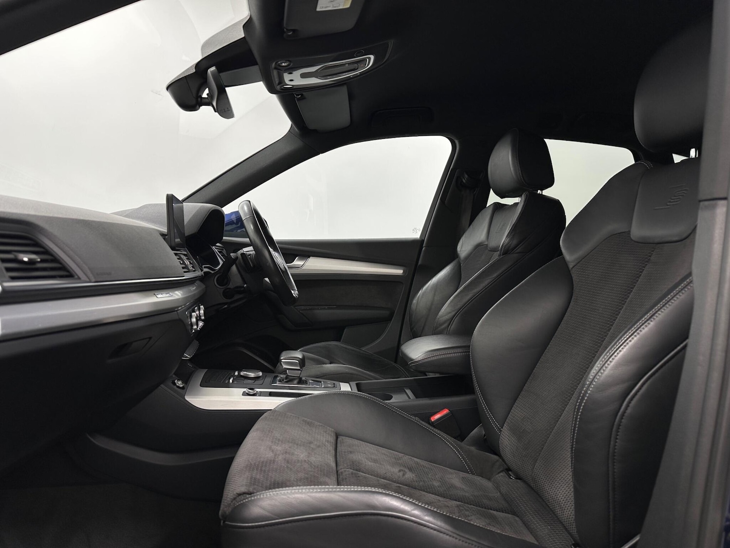 Used Audi Q5 2018 for sale - 76878951: Photo 33