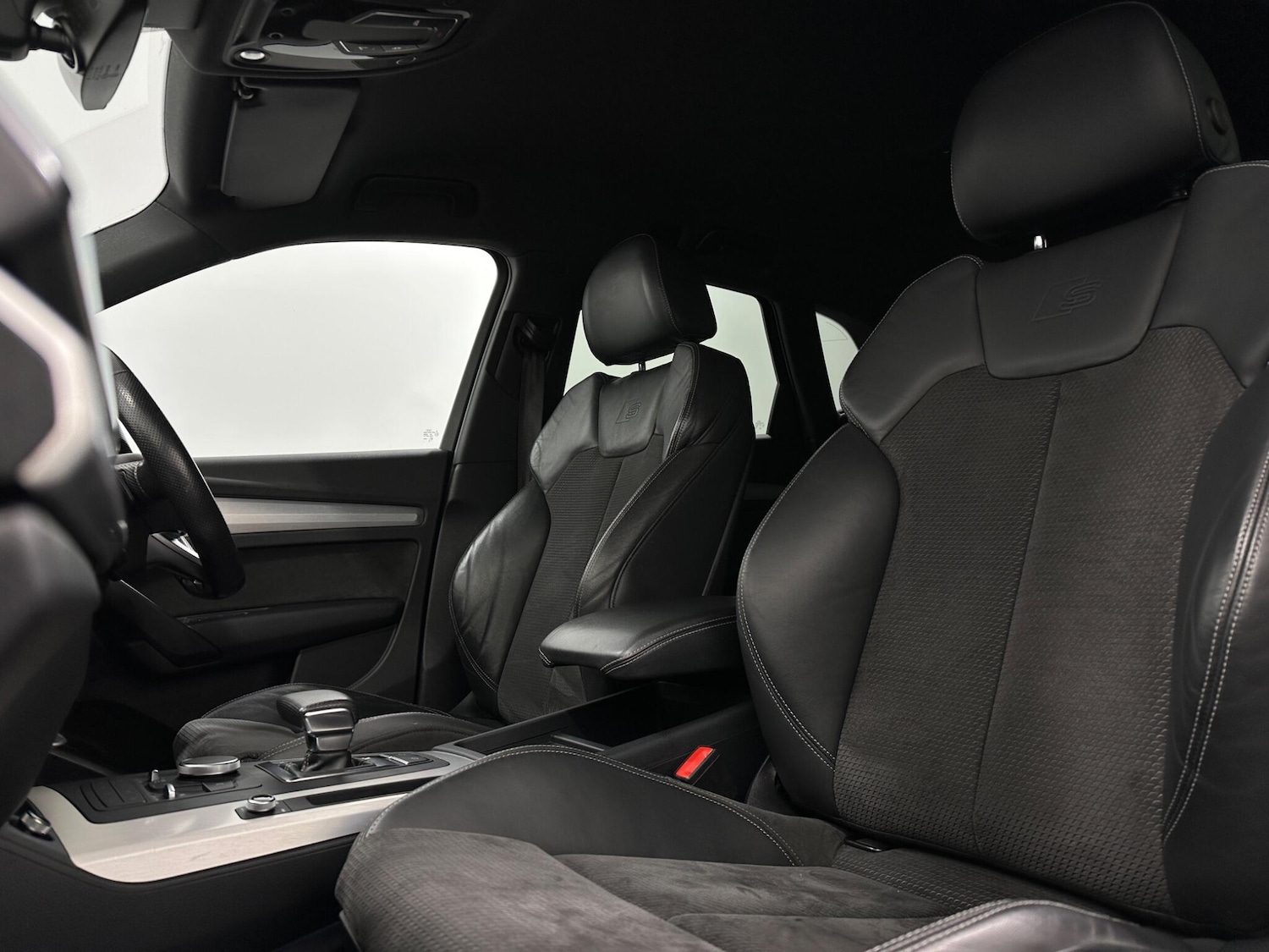 Used Audi Q5 2018 for sale - 76878951: Photo 34