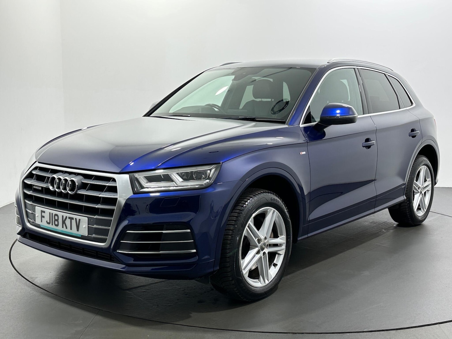 Used Audi Q5 2018 for sale - 76878951: Photo 4