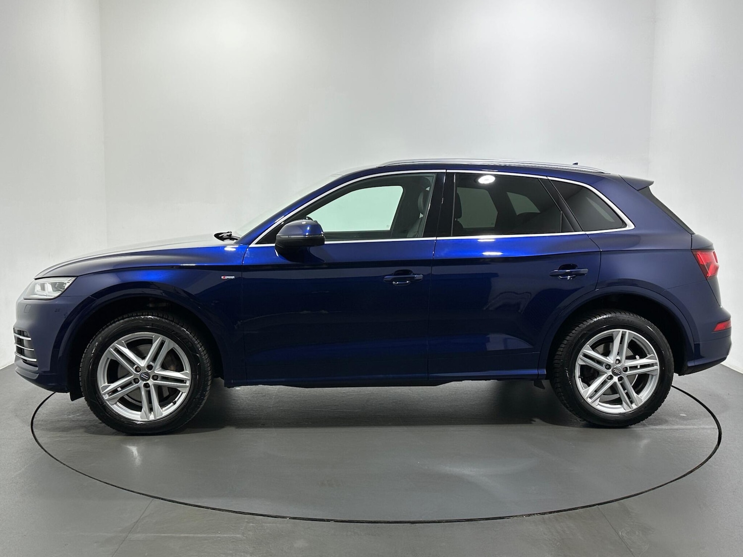 Used Audi Q5 2018 for sale - 76878951: Photo 5