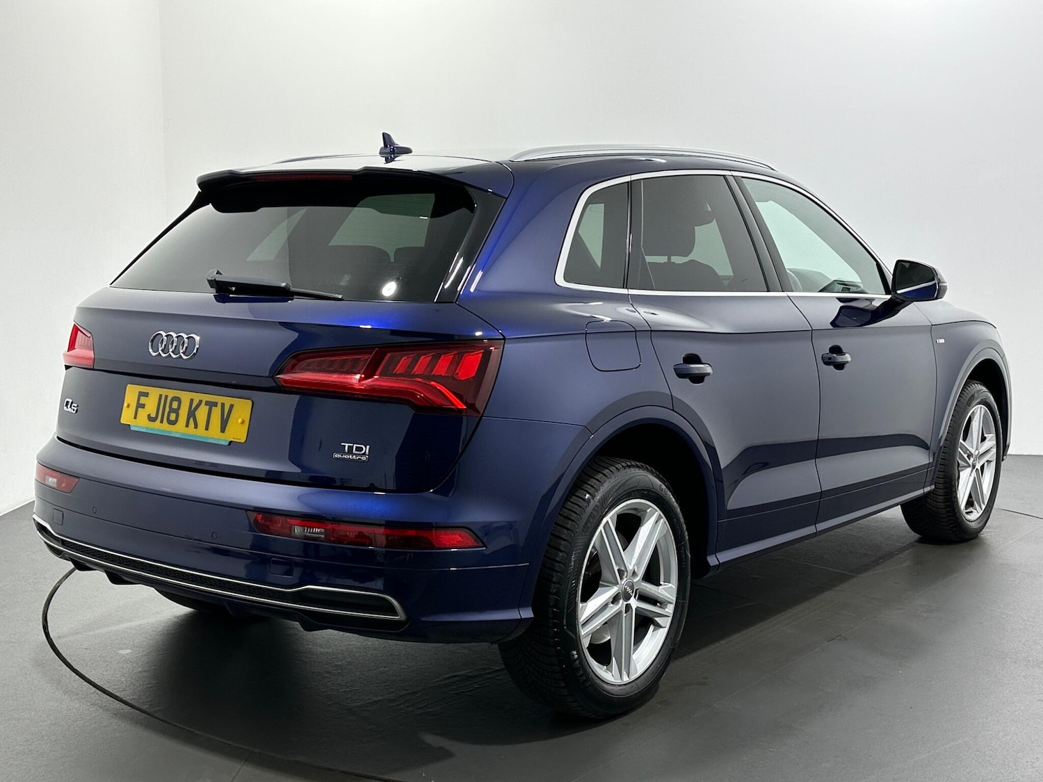 Used Audi Q5 2018 for sale - 76878951: Photo 8