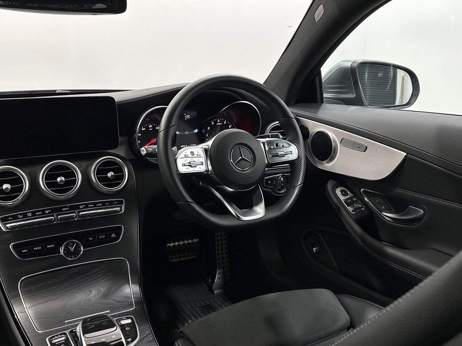 Used Mercedes-Benz C Class 2018 for sale - 78019505: Photo 12