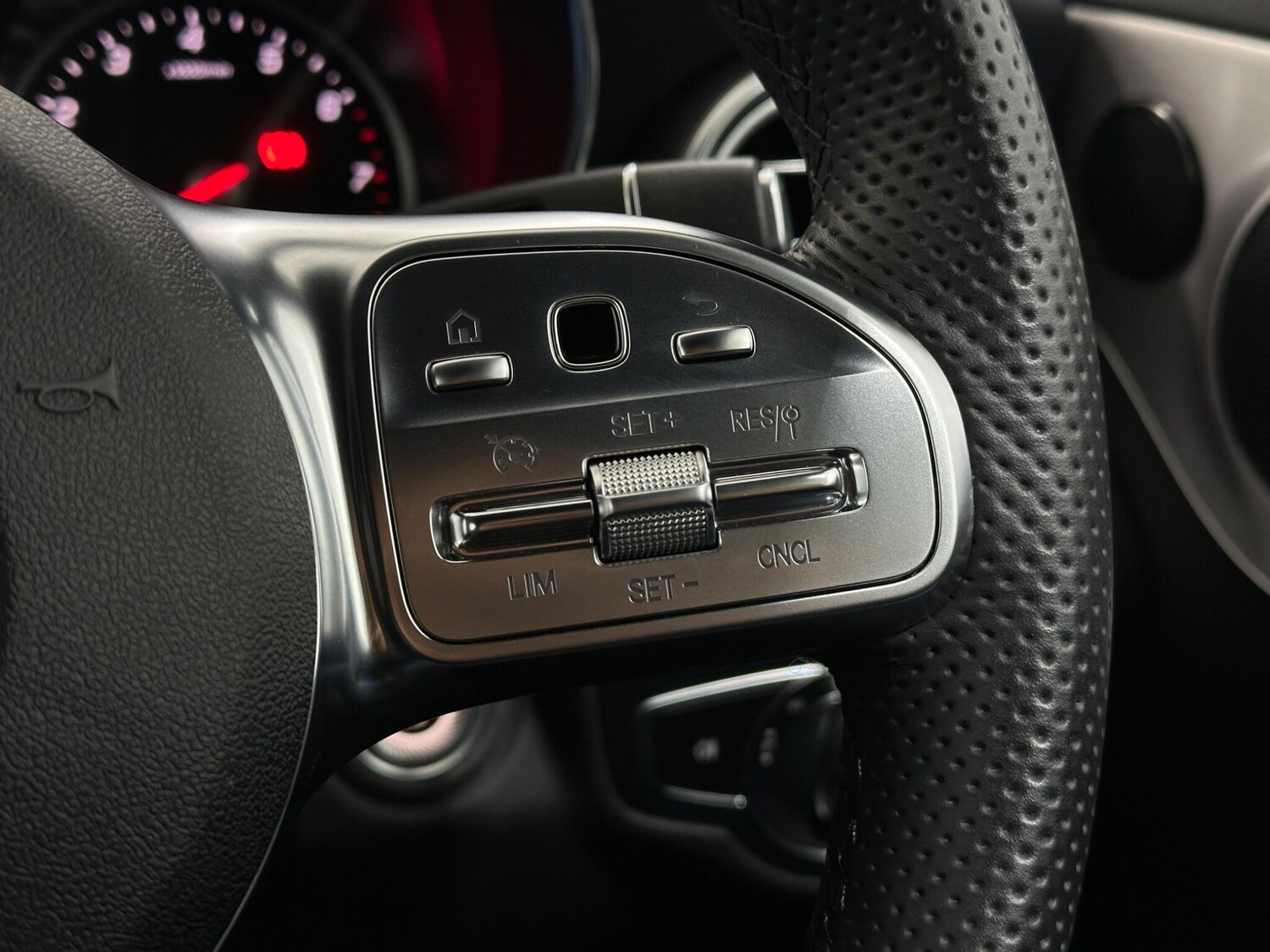 Used Mercedes-Benz C Class 2018 for sale - 78019505: Photo 15