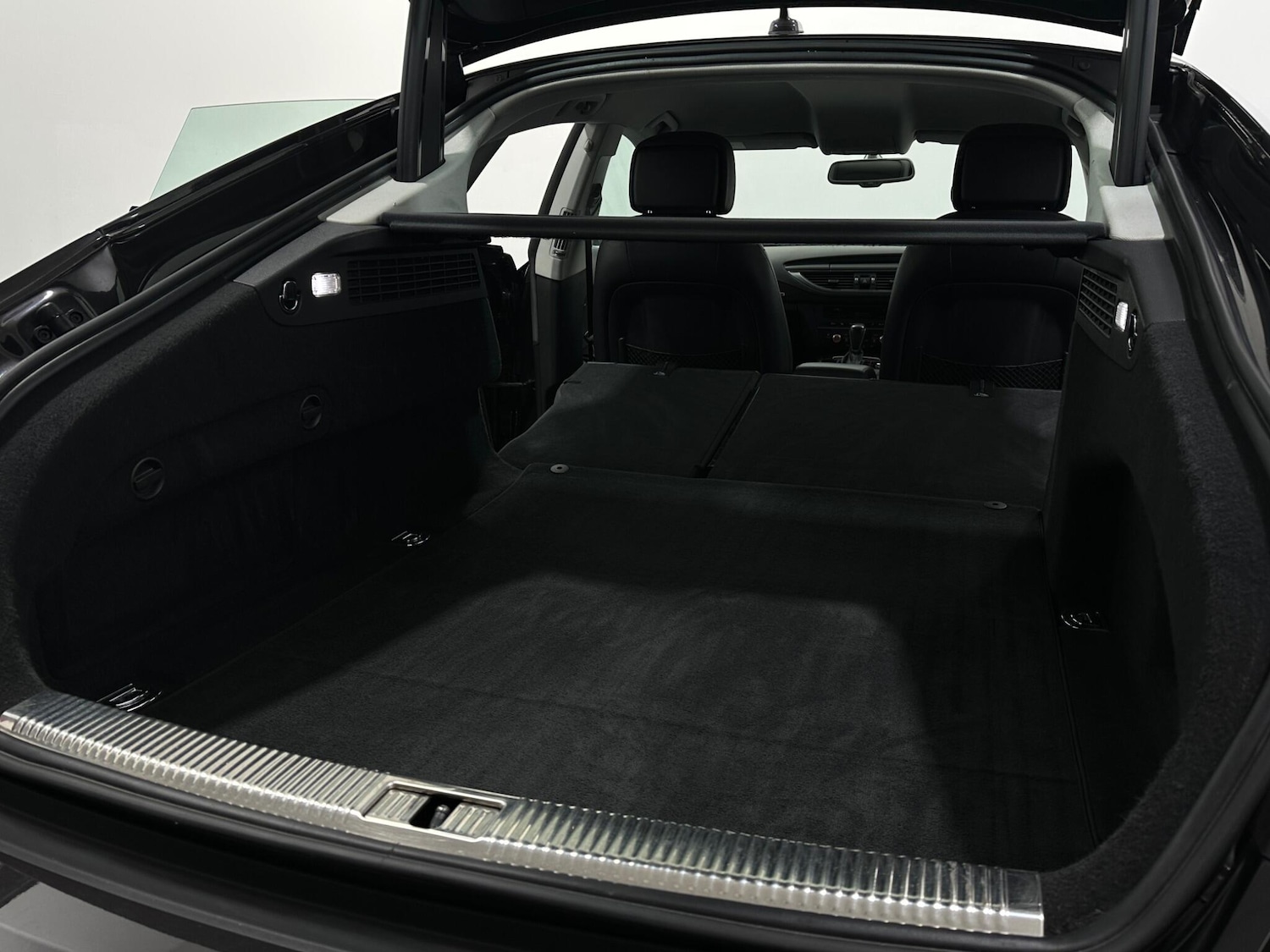 Used Audi A7 2015 for sale - 76878922: Photo 45