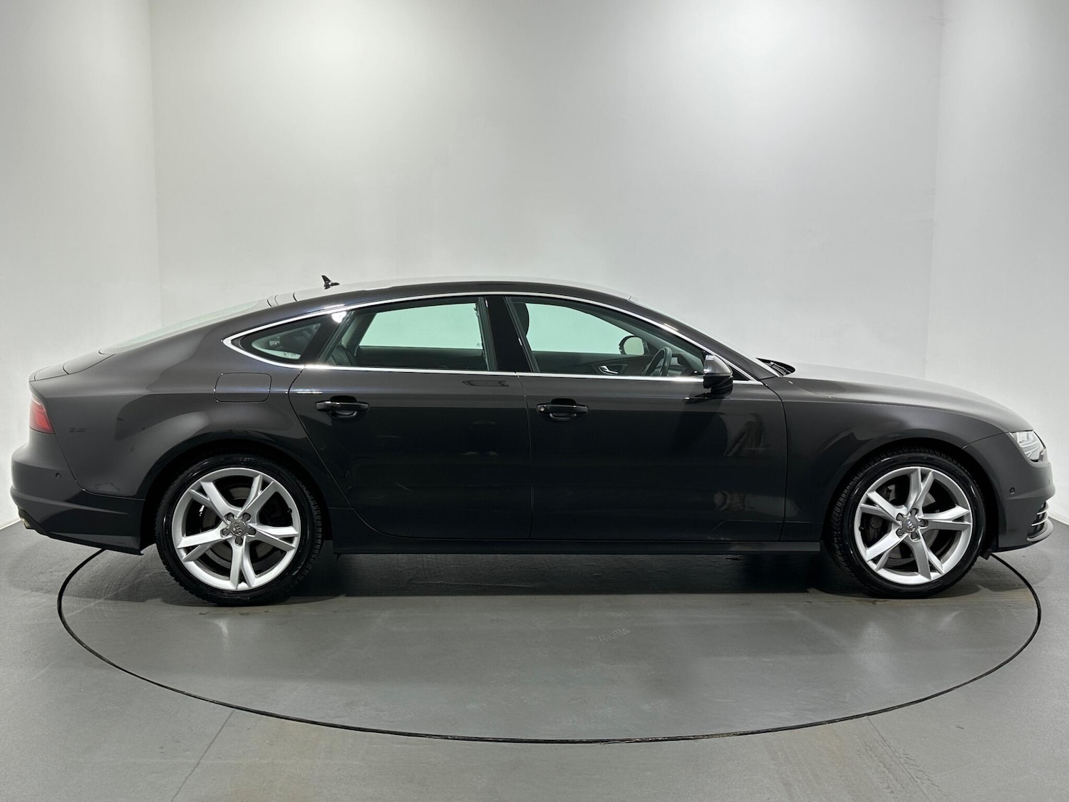 Used Audi A7 2015 for sale - 76878922: Photo 9