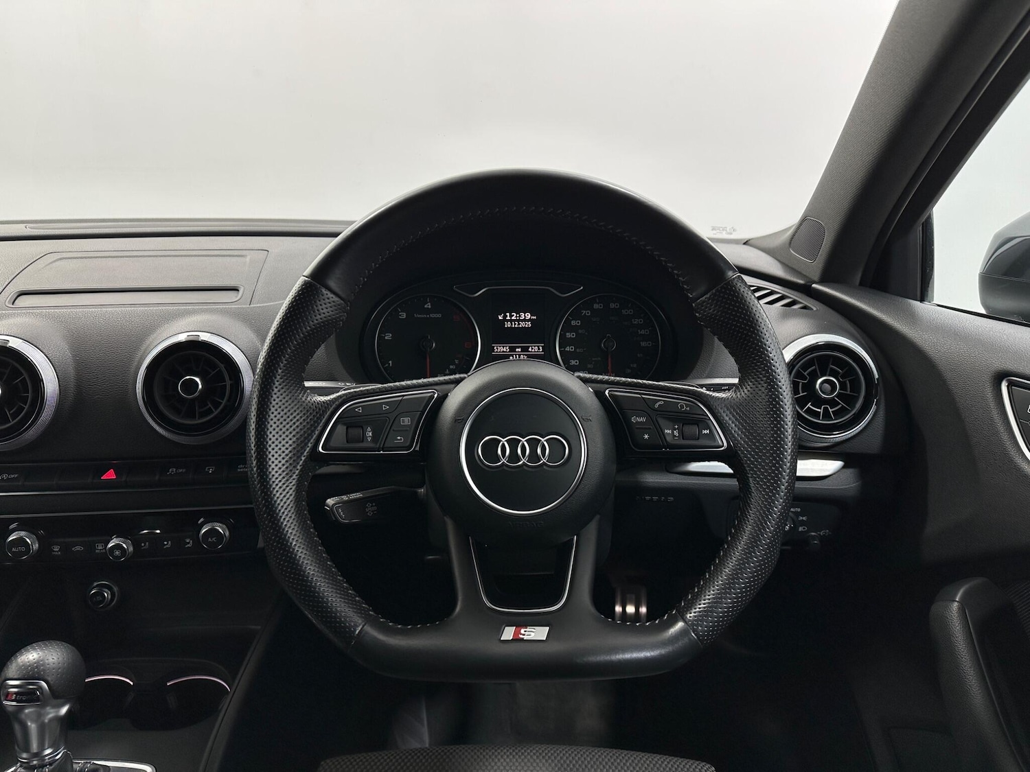 Used Audi A3 2017 for sale - 76899387: Photo 12