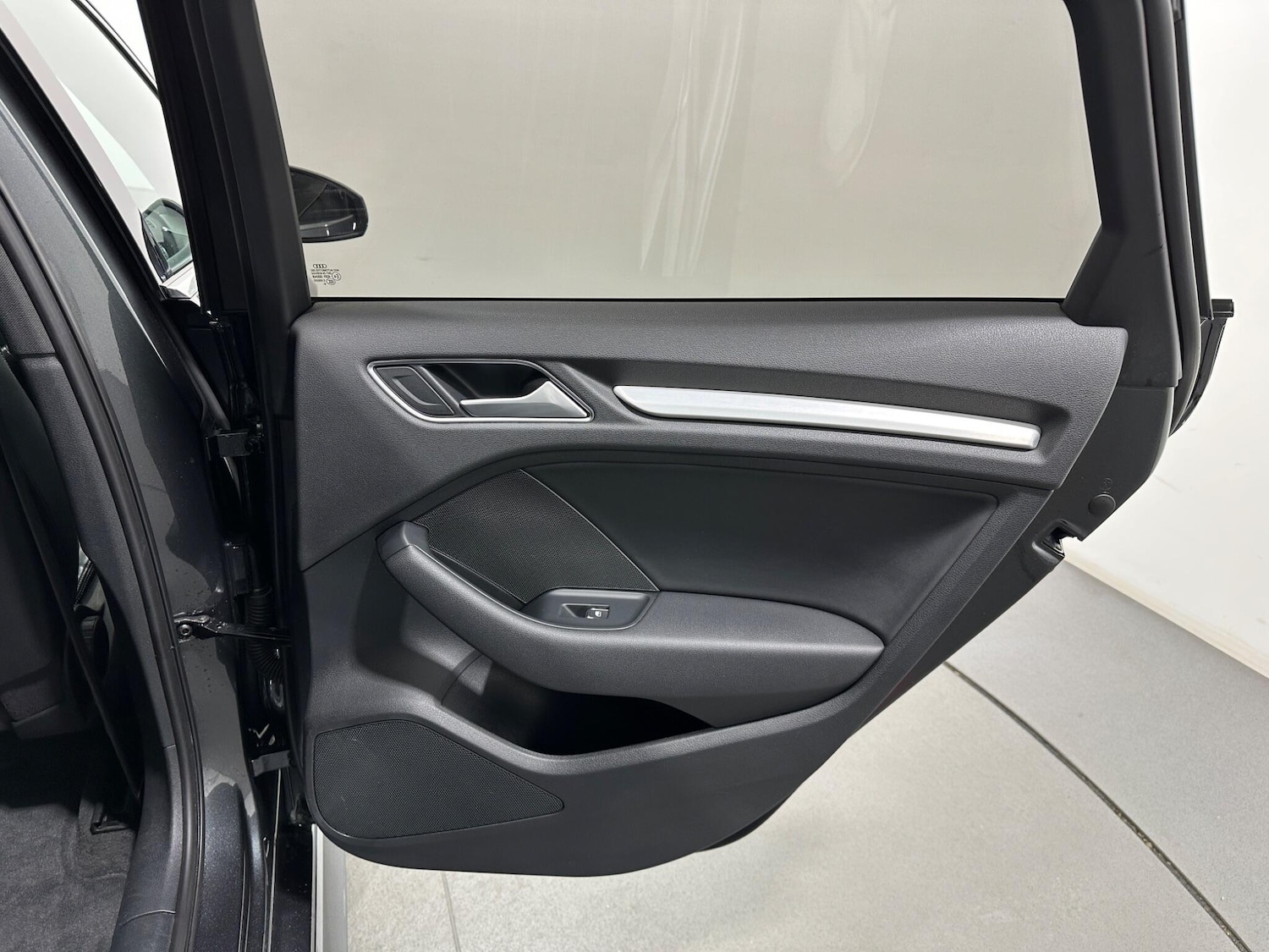 Used Audi A3 2017 for sale - 76899387: Photo 40