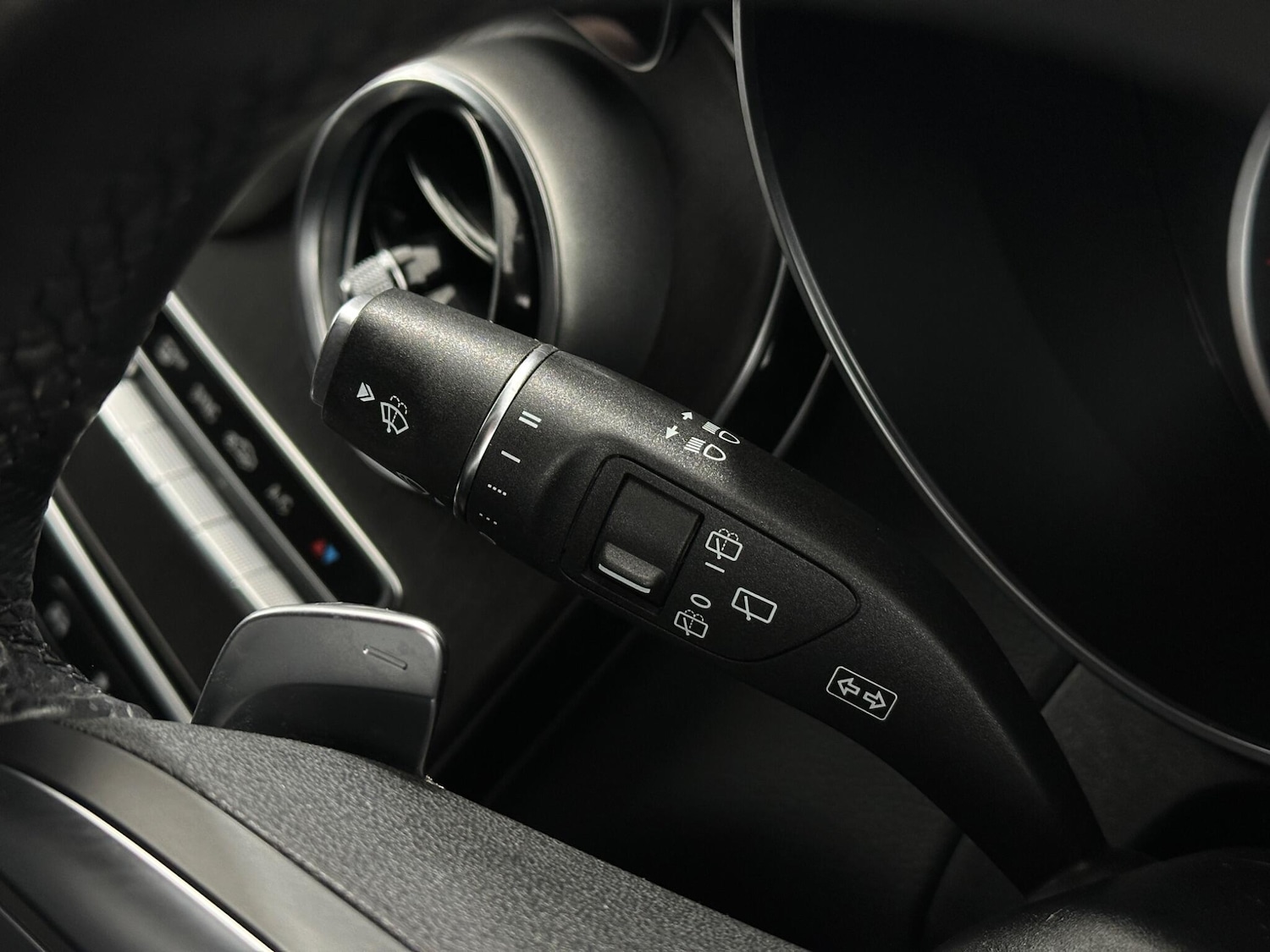 Used Mercedes-Benz GLC 2020 for sale - 76878504: Photo 13