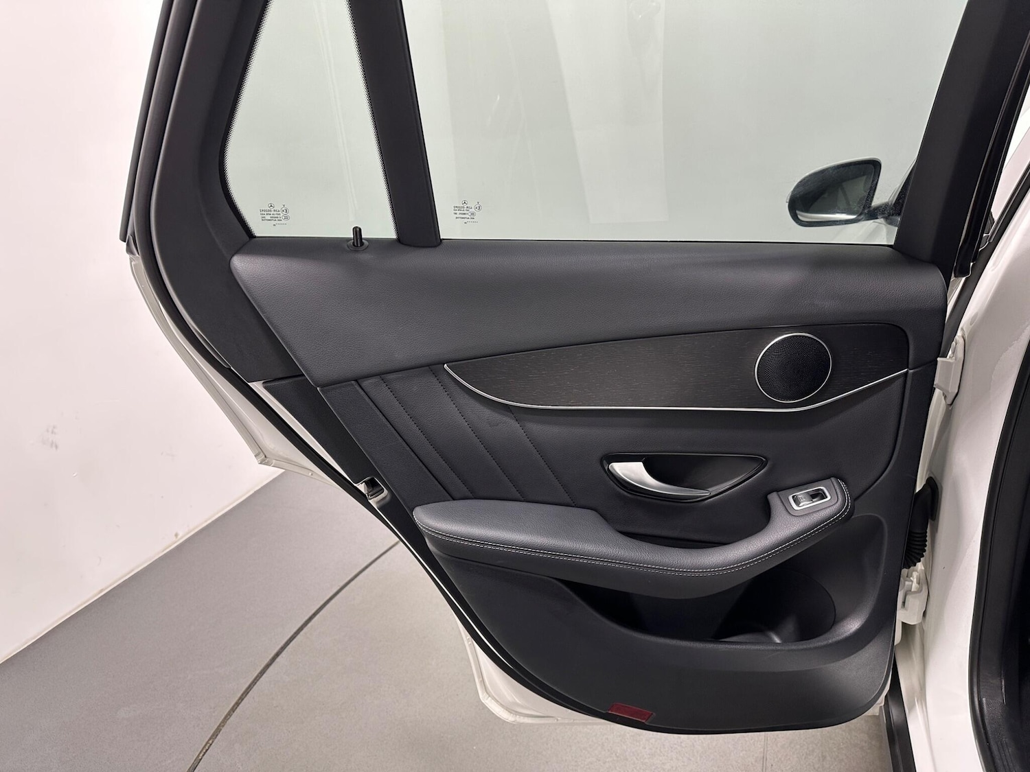 Used Mercedes-Benz GLC 2020 for sale - 76878504: Photo 39