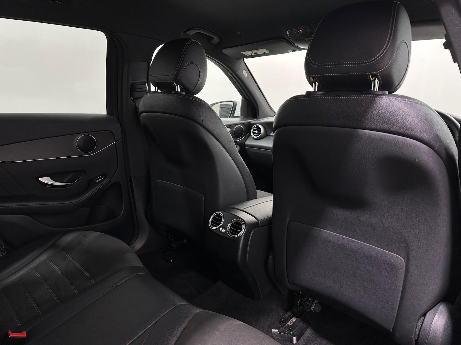 Used Mercedes-Benz GLC 2020 for sale - 76878504: Photo 40