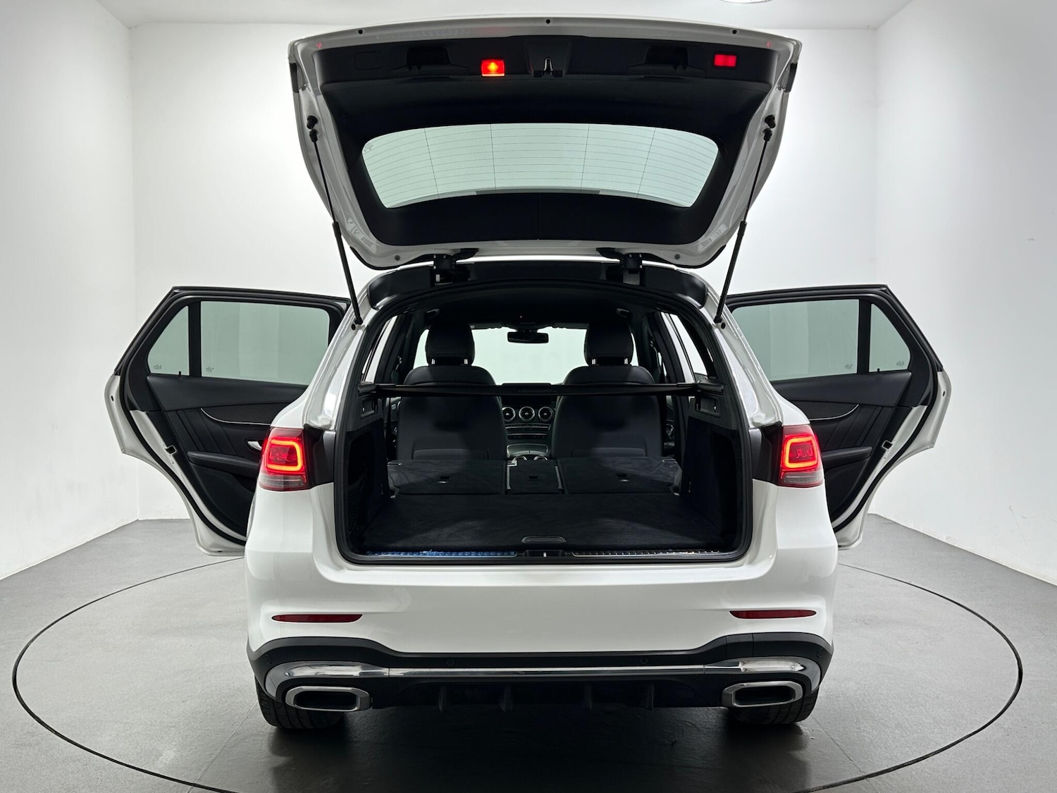 Used Mercedes-Benz GLC 2020 for sale - 76878504: Photo 43