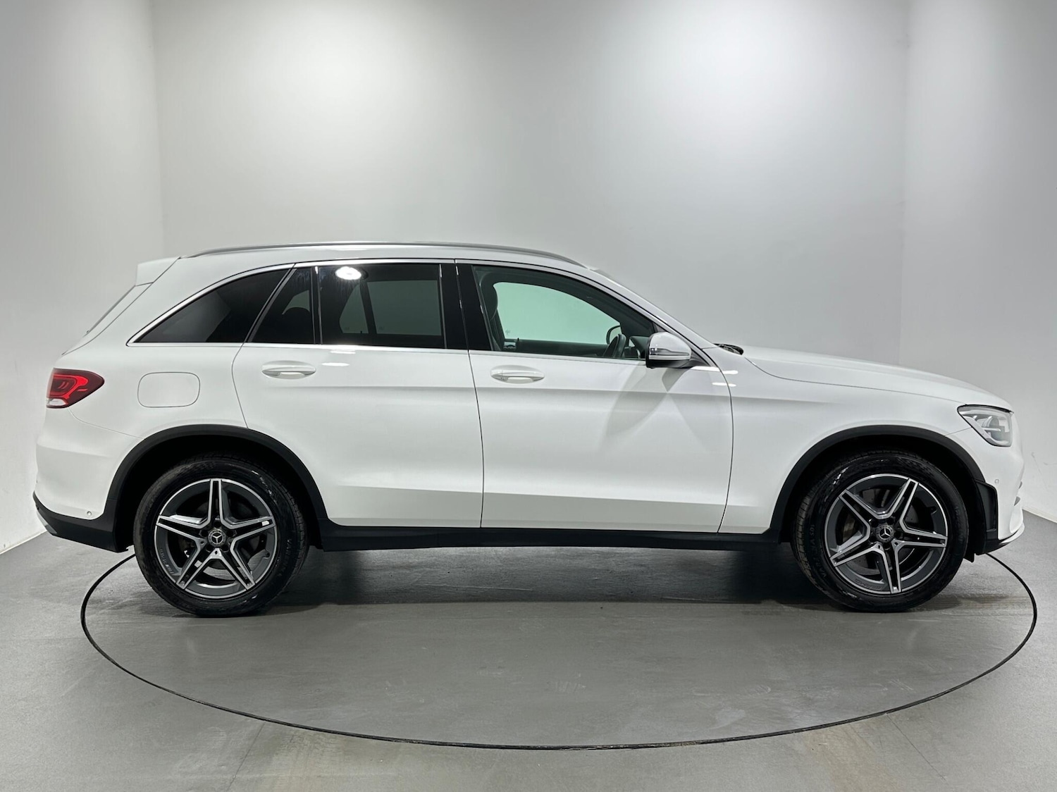 Used Mercedes-Benz GLC 2020 for sale - 76878504: Photo 9