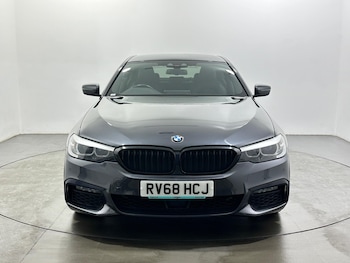 Used BMW 5 Series 2018 for sale - 79259830: Photo