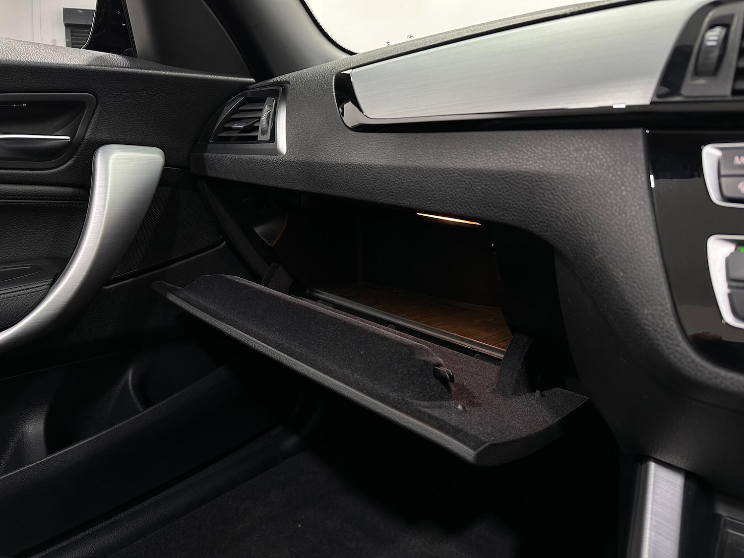 Used BMW 2 Series 2018 for sale - 76878622: Photo 27