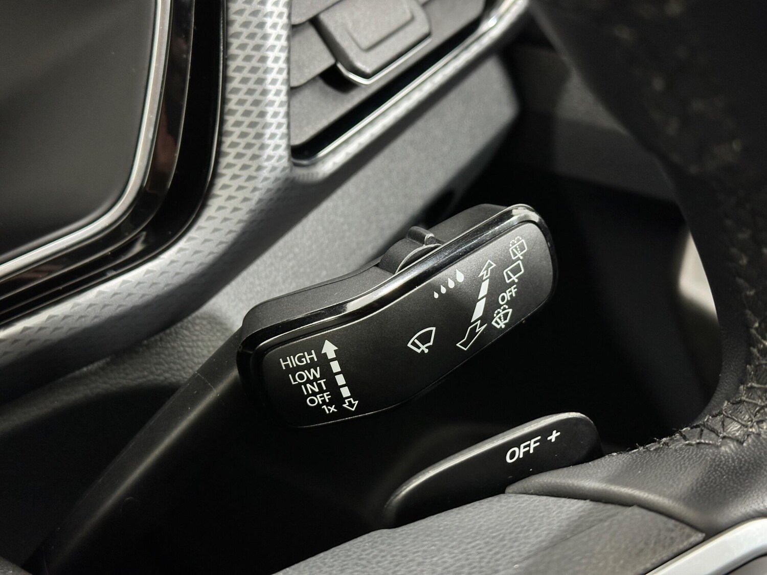 Used Volkswagen T-Cross 2022 for sale - 77723353: Photo 17