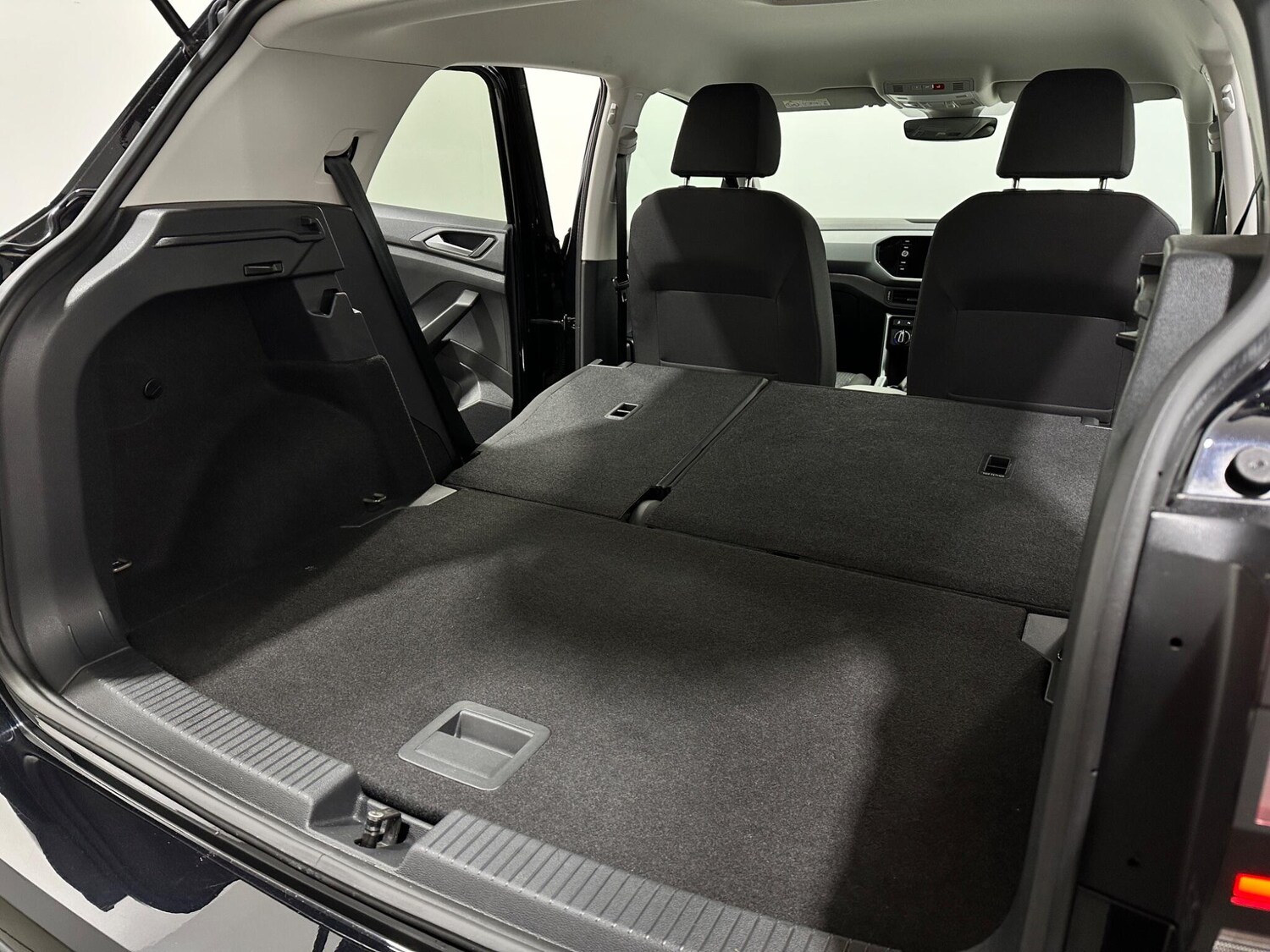 Used Volkswagen T-Cross 2022 for sale - 77723353: Photo 45