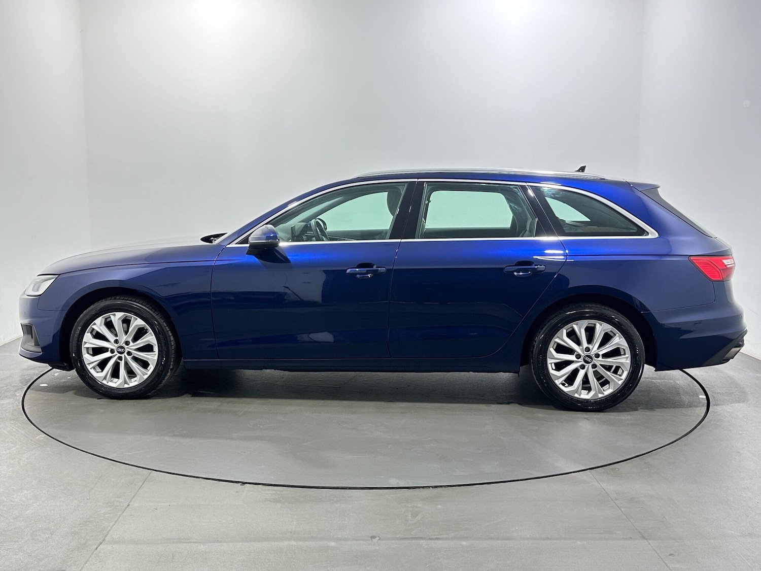 Used Audi A4 2022 for sale - 78086478: Photo 5