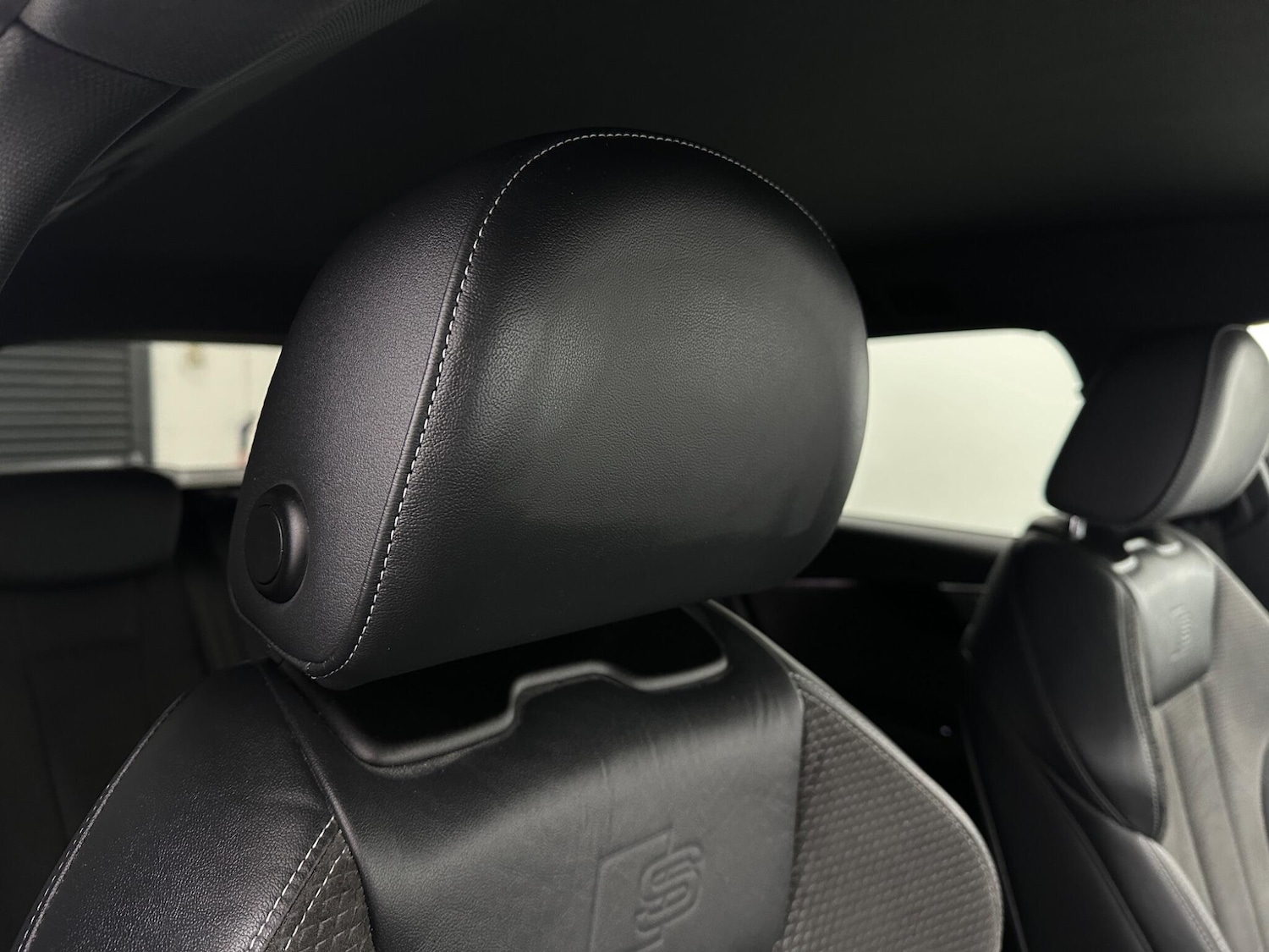 Used Audi A4 Avant for sale - 77565168: Photo 33