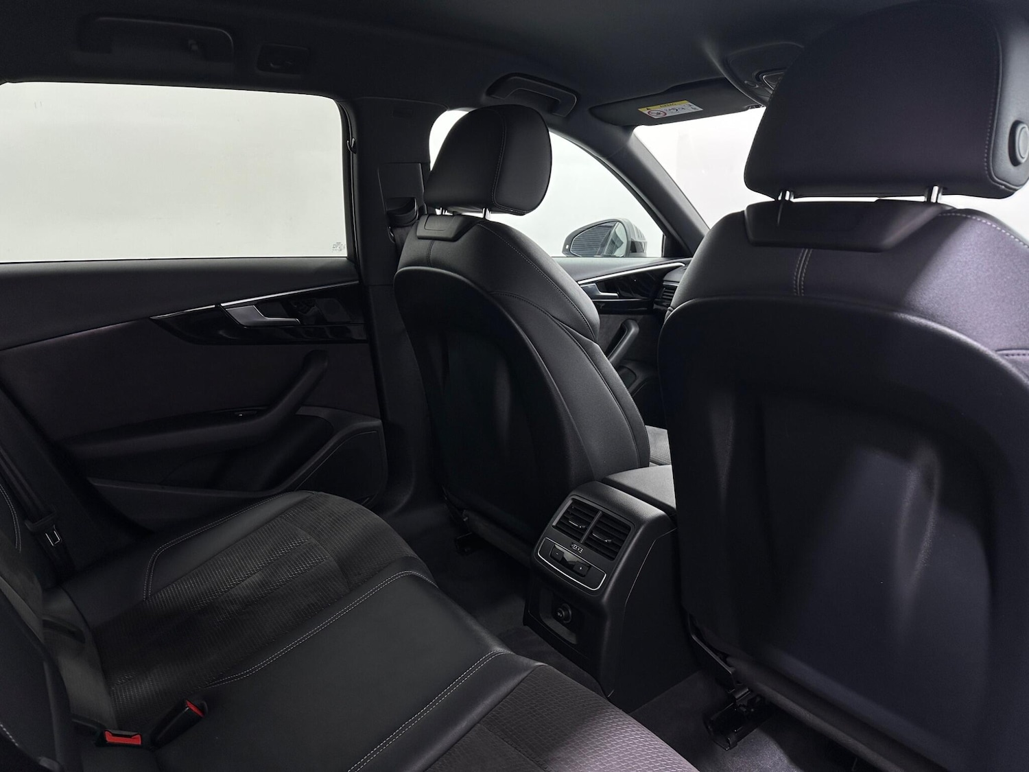 Used Audi A4 Avant for sale - 77565168: Photo 42