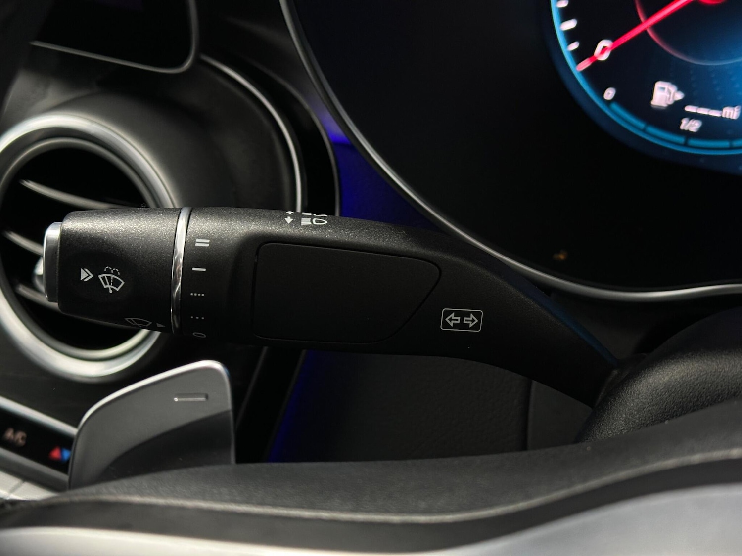 Used Mercedes-Benz C Class 2020 for sale - 76926082: Photo 12