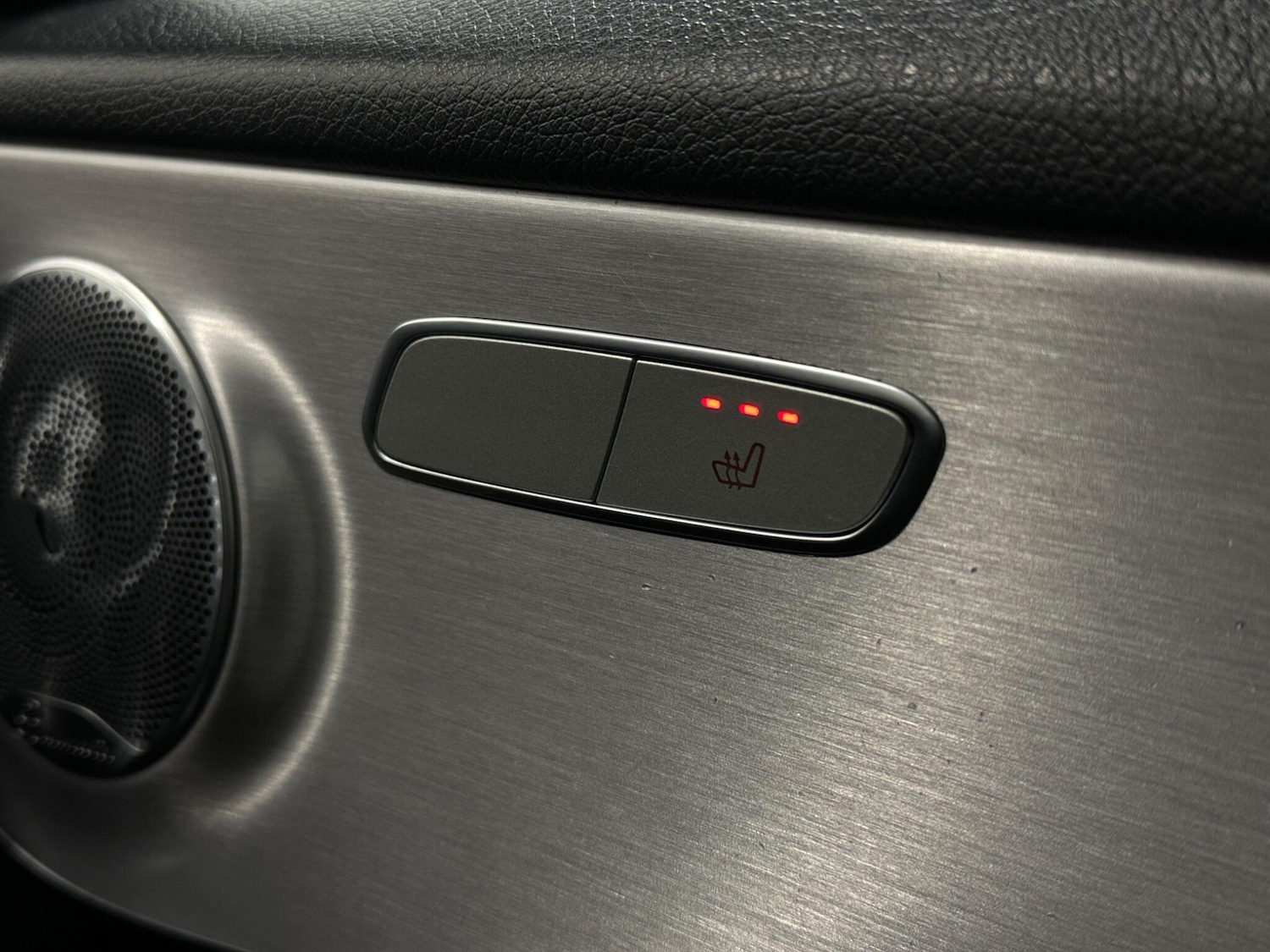 Used Mercedes-Benz C Class 2020 for sale - 76926082: Photo 18