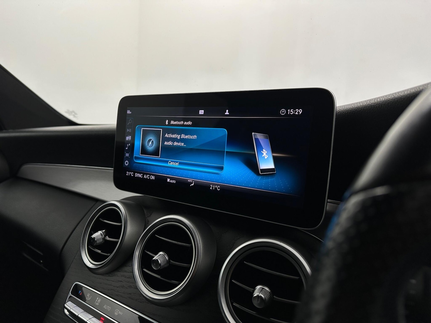 Used Mercedes-Benz C Class 2020 for sale - 76926082: Photo 26