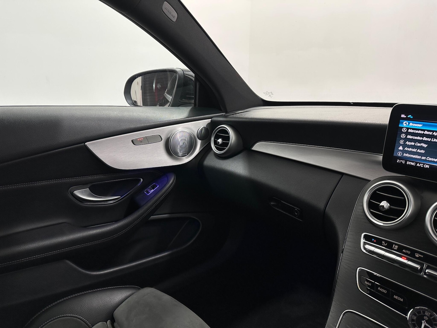 Used Mercedes-Benz C Class 2020 for sale - 76926082: Photo 28