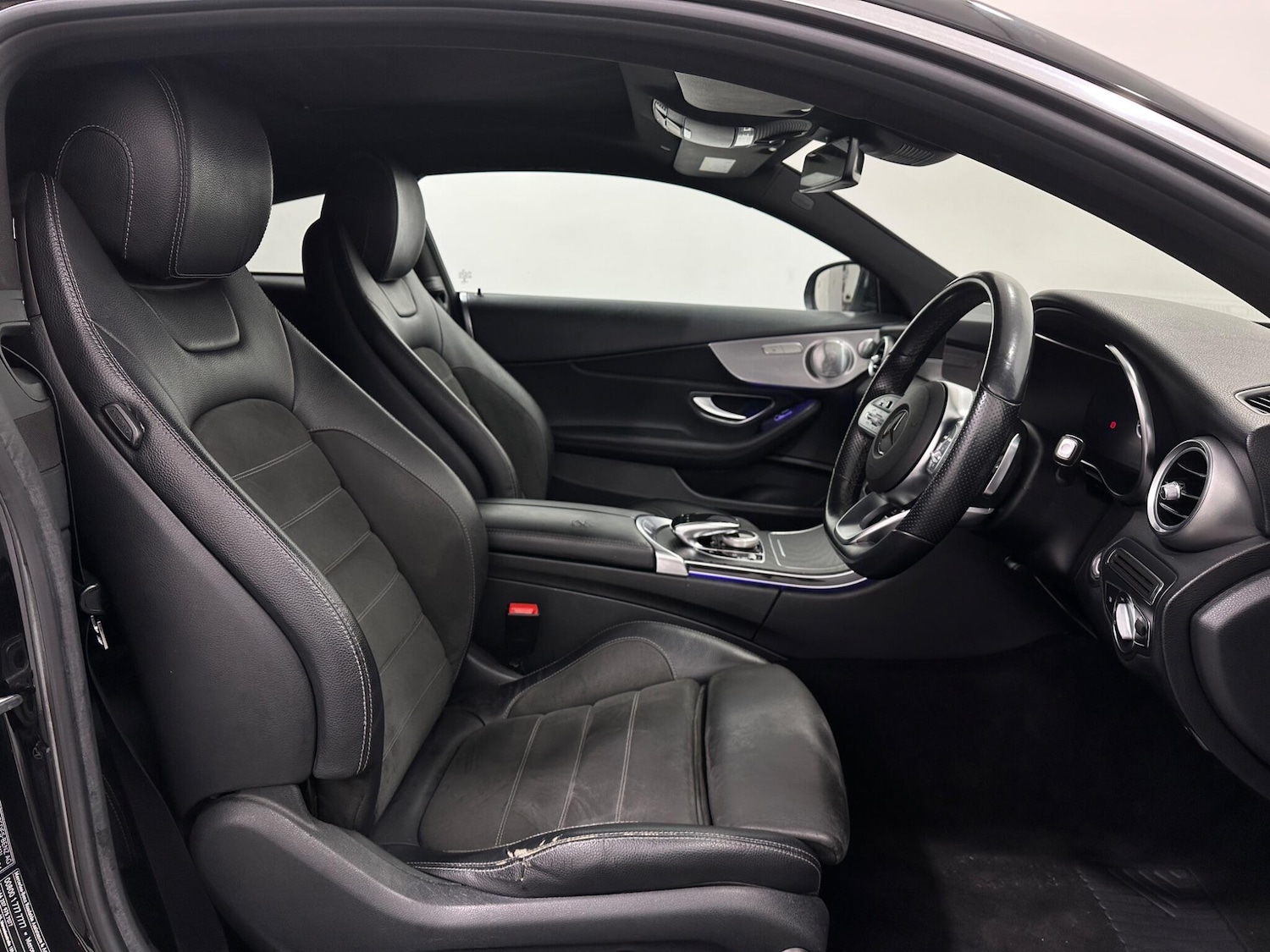 Used Mercedes-Benz C Class 2020 for sale - 76926082: Photo 31