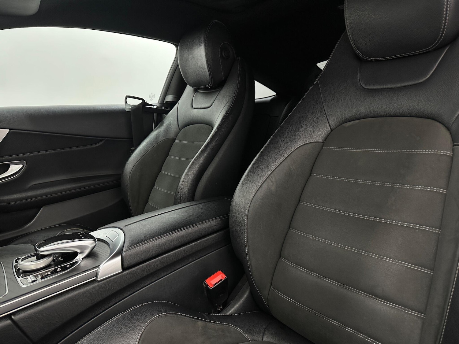 Used Mercedes-Benz C Class 2020 for sale - 76926082: Photo 35