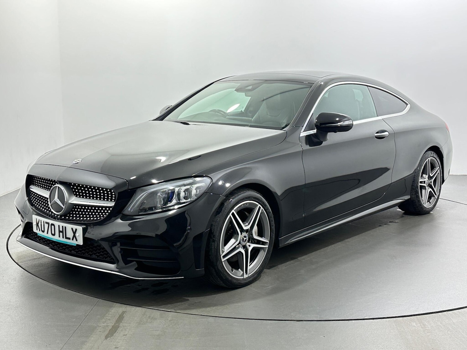 Used Mercedes-Benz C Class 2020 for sale - 76926082: Photo 4