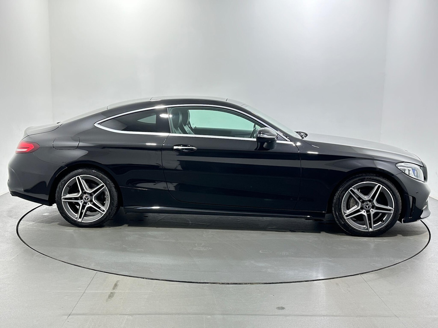 Used Mercedes-Benz C Class 2020 for sale - 76926082: Photo 9