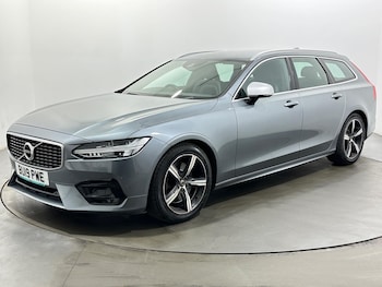 Used Volvo V90 2019 for sale - 79533497: Photo