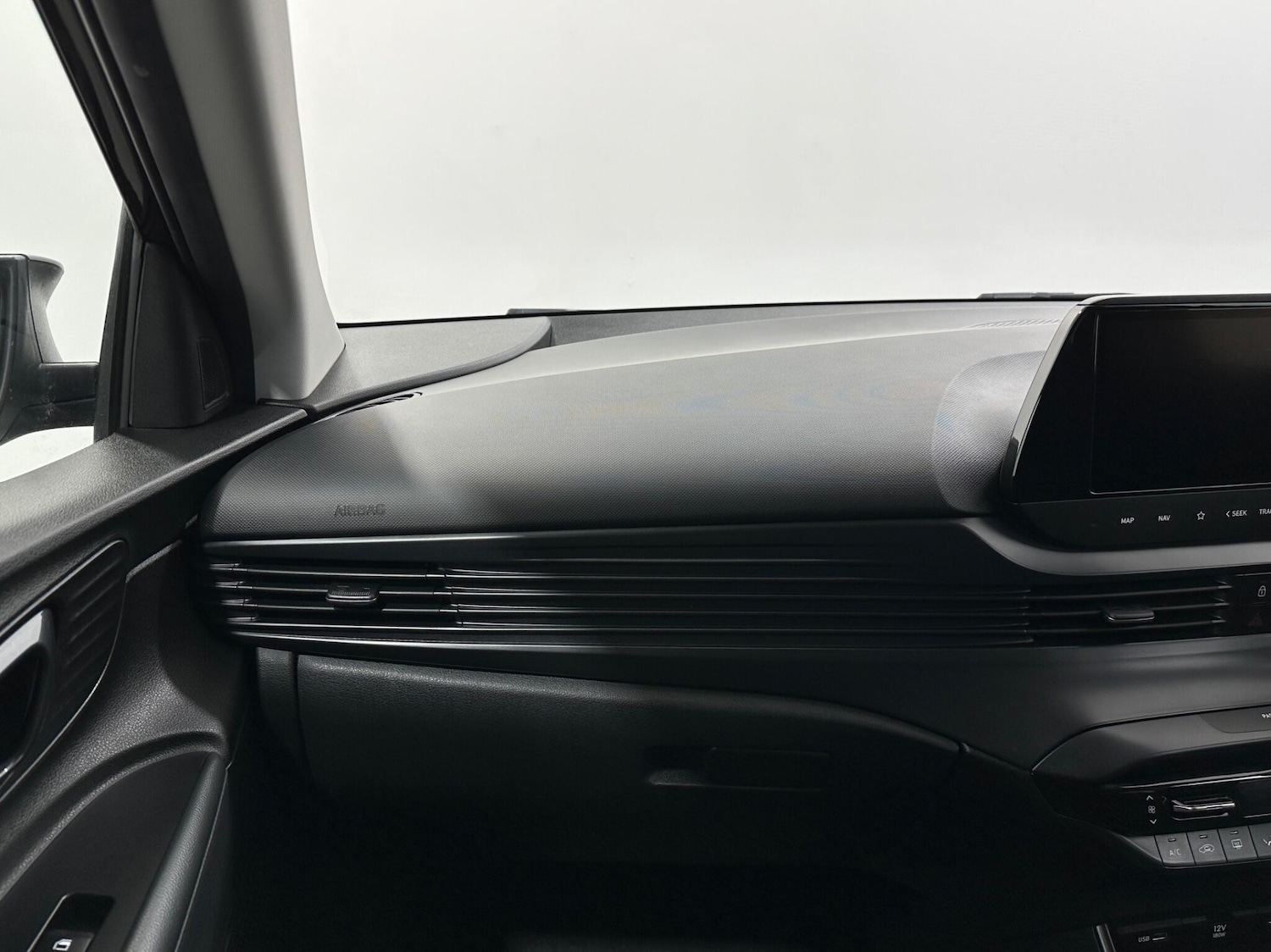 Used Hyundai BAYON for sale - 77559389: Photo 29