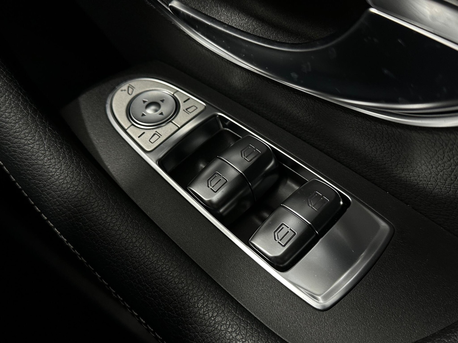 Used Mercedes-Benz E Class 2019 for sale - 77191690: Photo 19