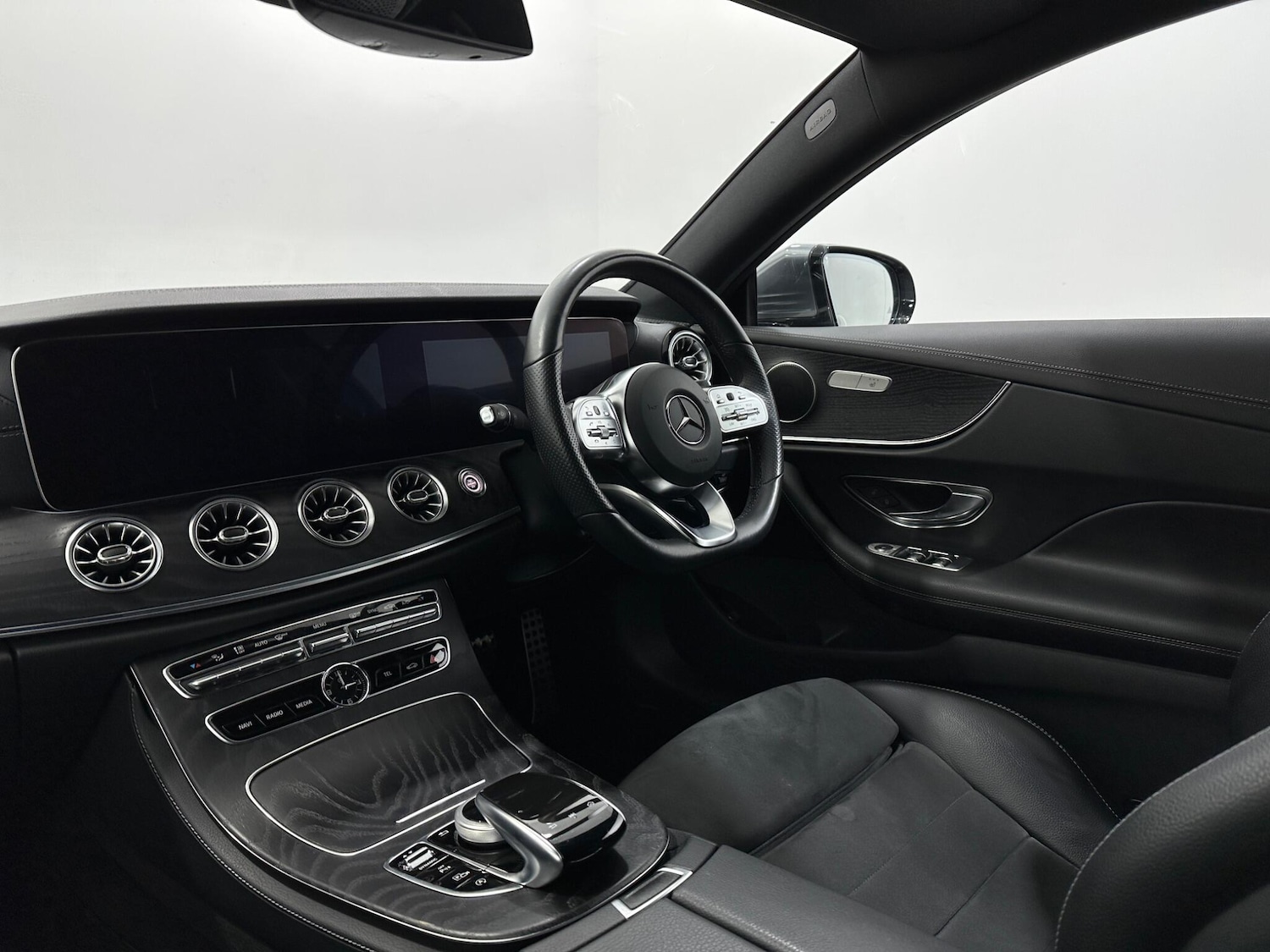 Used Mercedes-Benz E Class 2019 for sale - 77191690: Photo 31