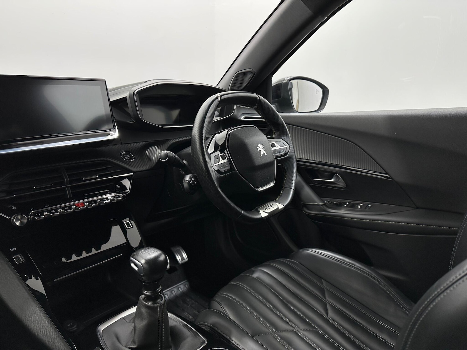 Used Peugeot 2008 2021 for sale - 76878588: Photo 29