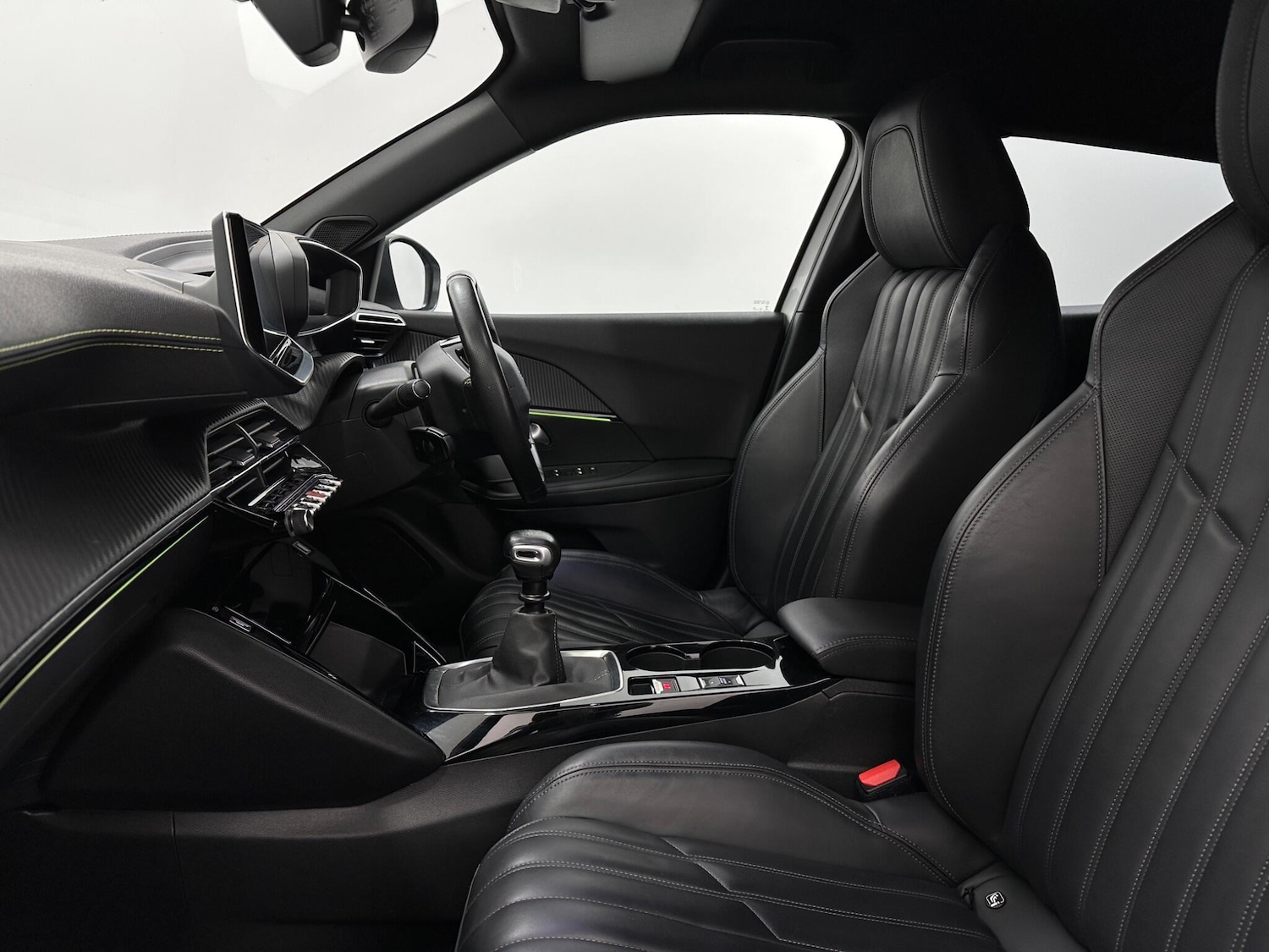 Used Peugeot 2008 2021 for sale - 76878588: Photo 33