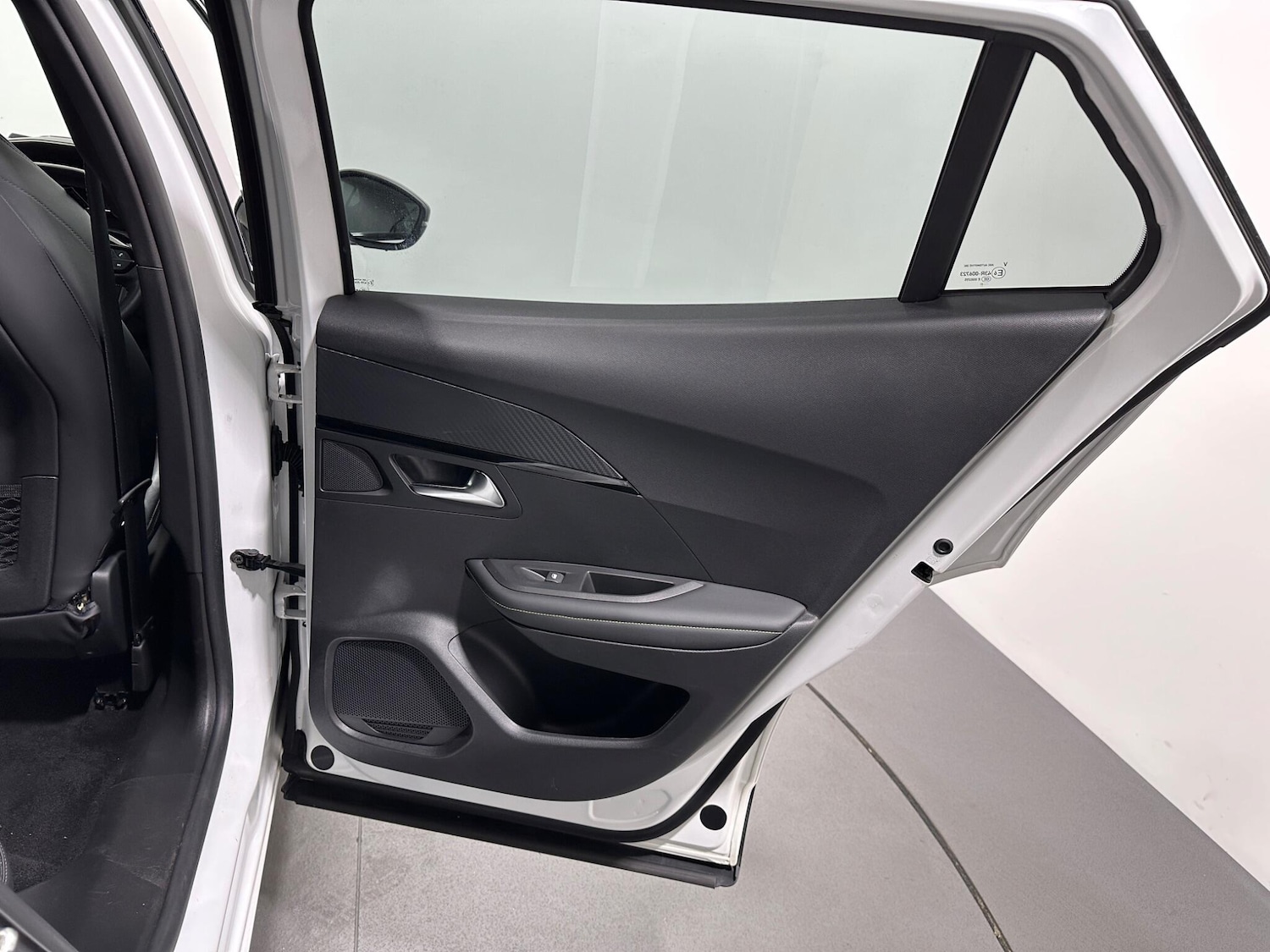 Used Peugeot 2008 2021 for sale - 76878588: Photo 41