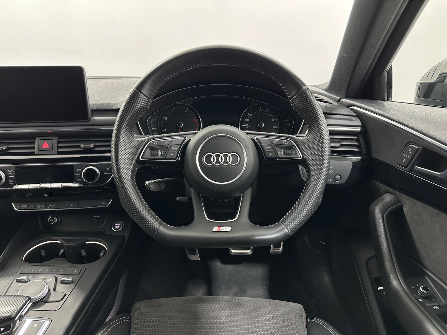 Used Audi A4 2019 for sale - 77441181: Photo 13