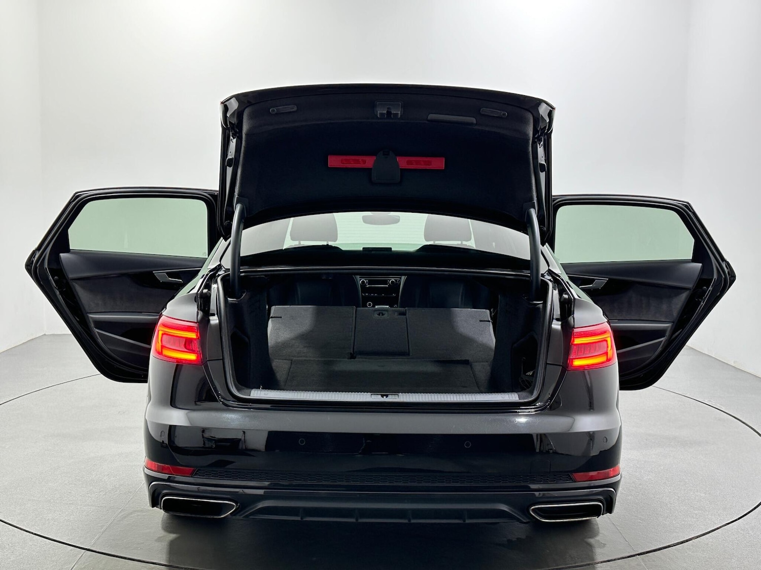 Used Audi A4 2019 for sale - 77441181: Photo 46